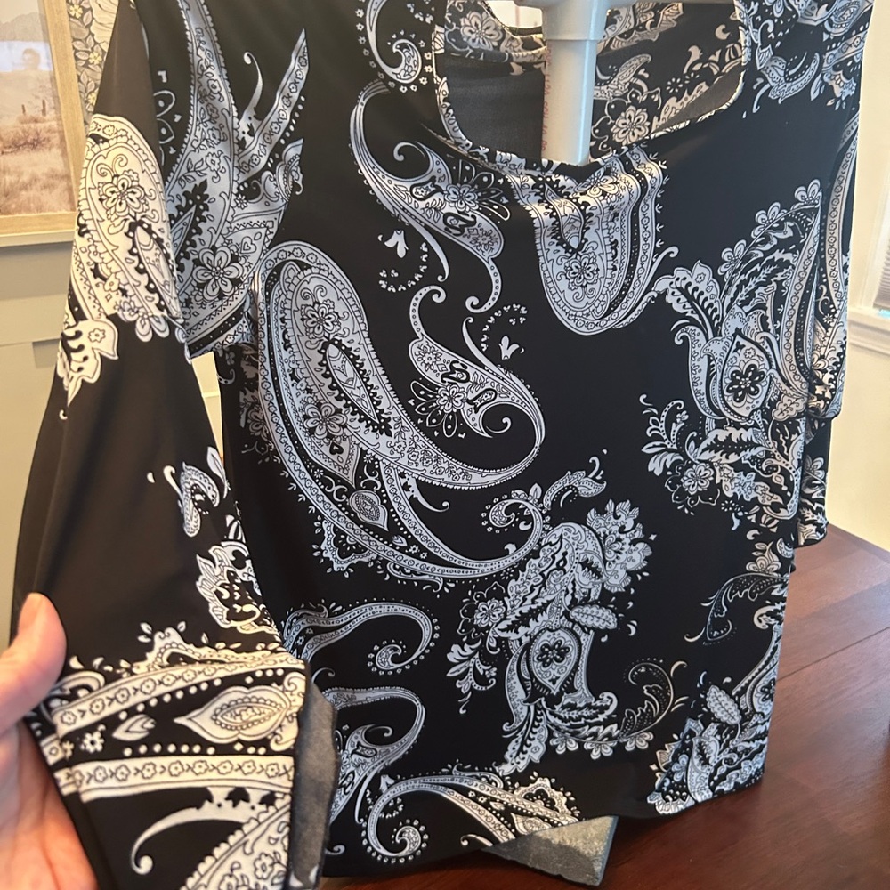 Black and White Paisley Blouse